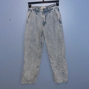 Abercrombie & Fitch The Loose High Rise Curvy Love jeans - size 25/0. L